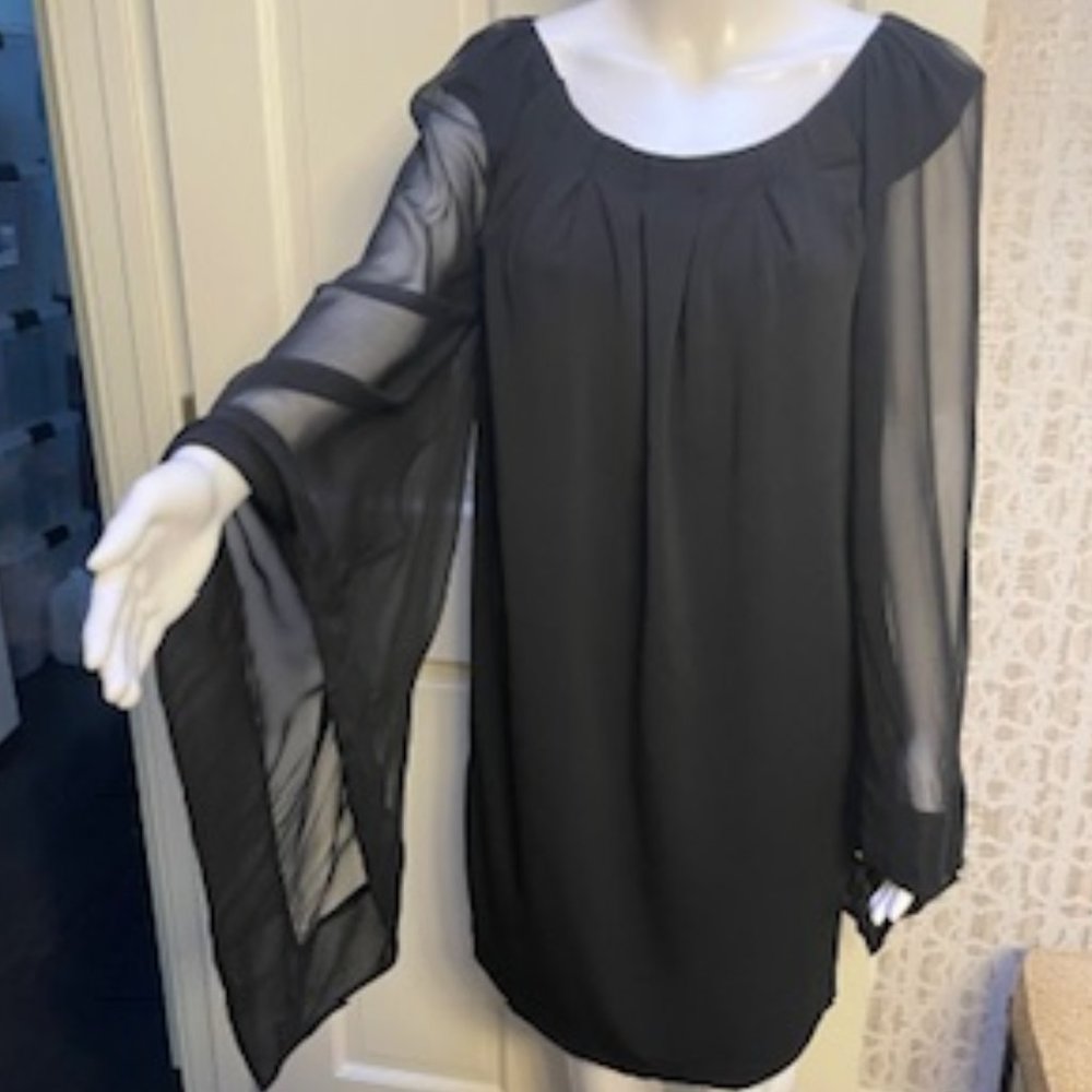 Badgley Mischka Mark and James Black Angel Sleeve Dress Size Medium NWT